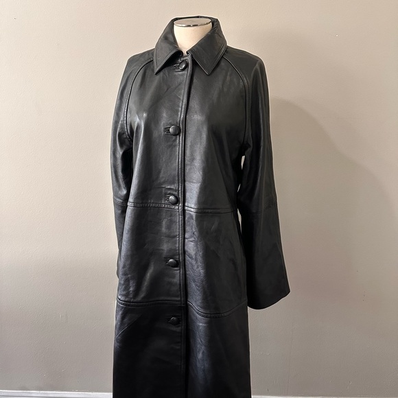 NWT Reformation Black Veda Beck Leather Trench - Picture 2 of 8